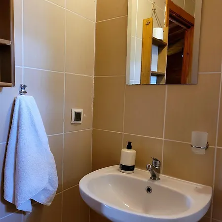 Kuruyanos Agac Evleri Datça